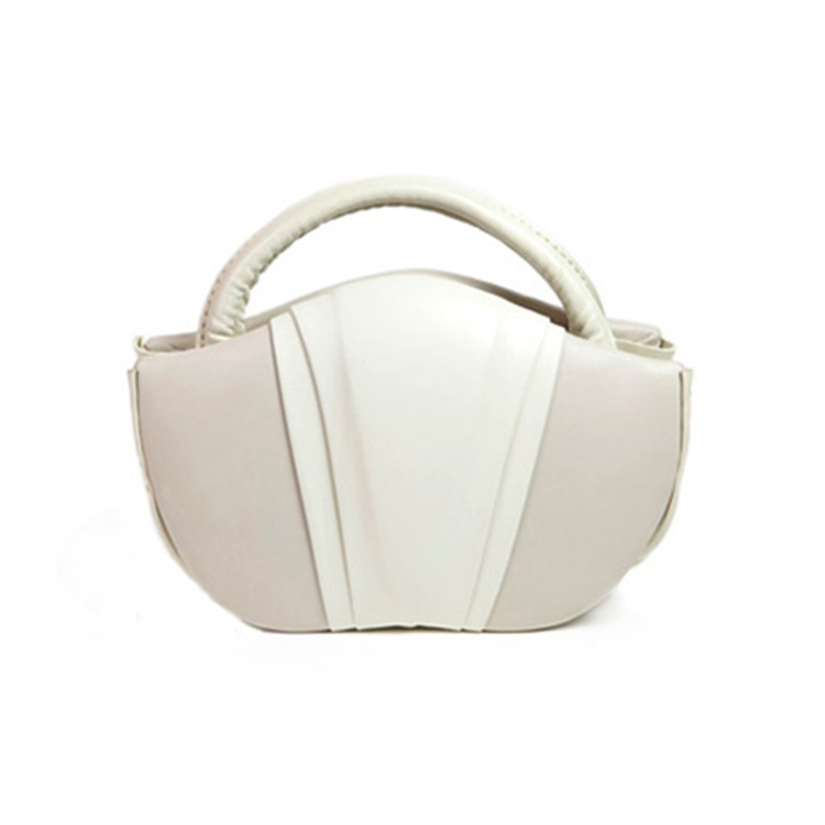 Bolso con asas cosidas