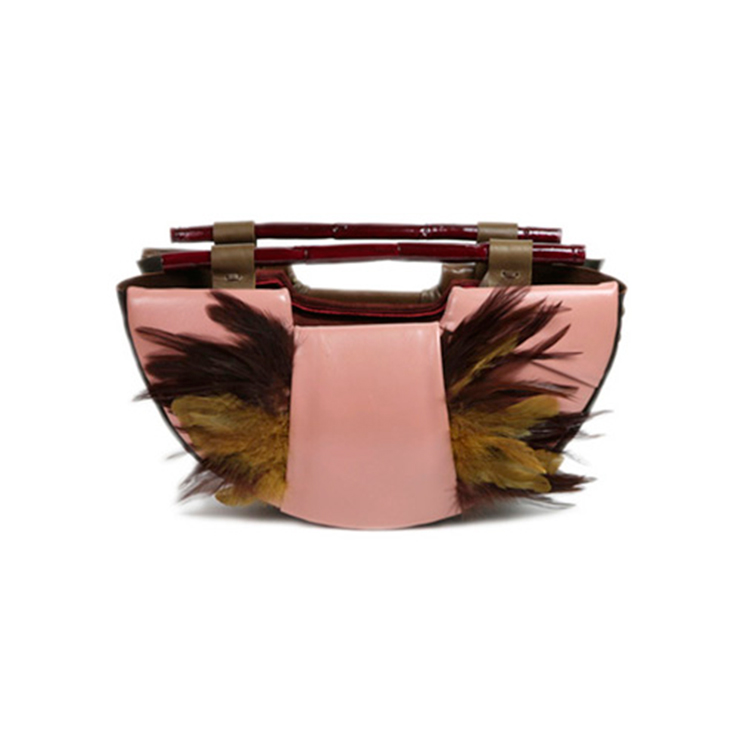Bolso semicircular de asas rectas